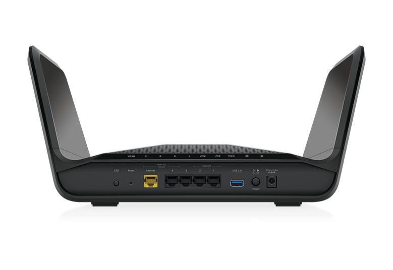 <b>NETGEAR Nighthawk (RAX70)</b> <br>三頻 AX6600 8-stream Wi-Fi 6 路由器